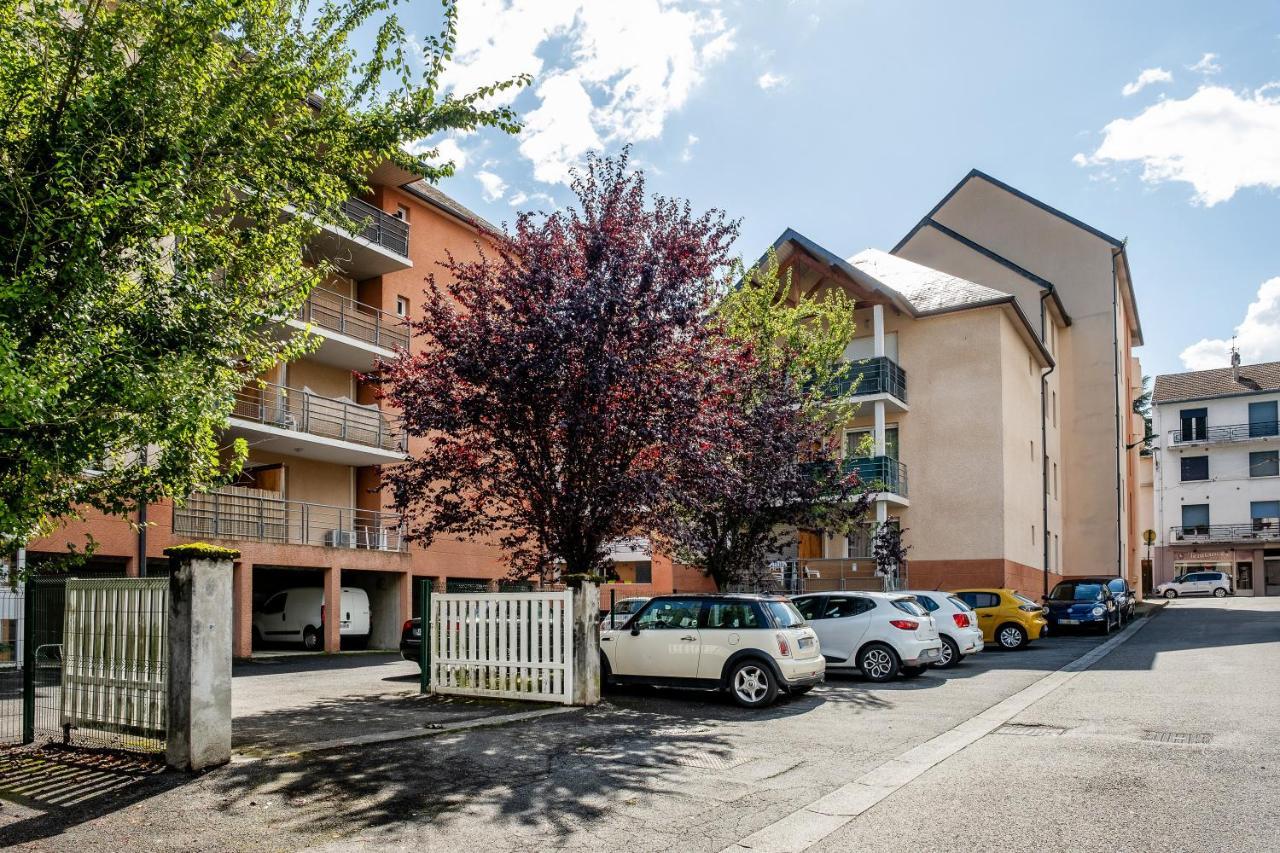 Appart. T 1 Bis, Centre Ville, Entierement Renove Lourdes Exterior photo
